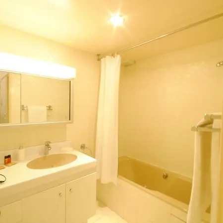 Rue Des Etats-unis Sam1436 Studio * Cannes