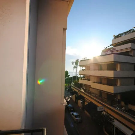 Rue Des Etats-unis Sam1436 Studio * Cannes